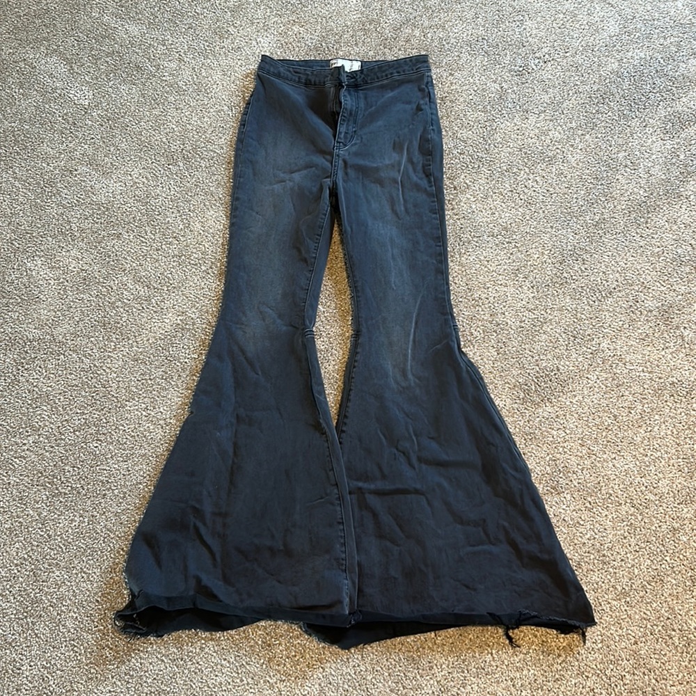 Free people extreme flair jeans in size 29R.